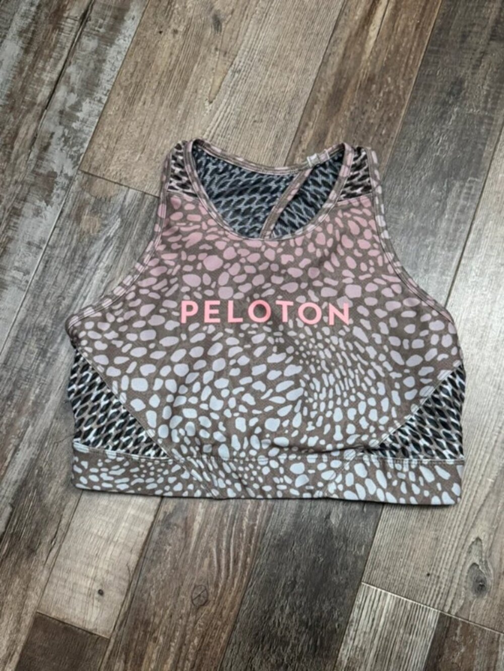 Peloton Sports Bra size Medium - NO INSERTS
